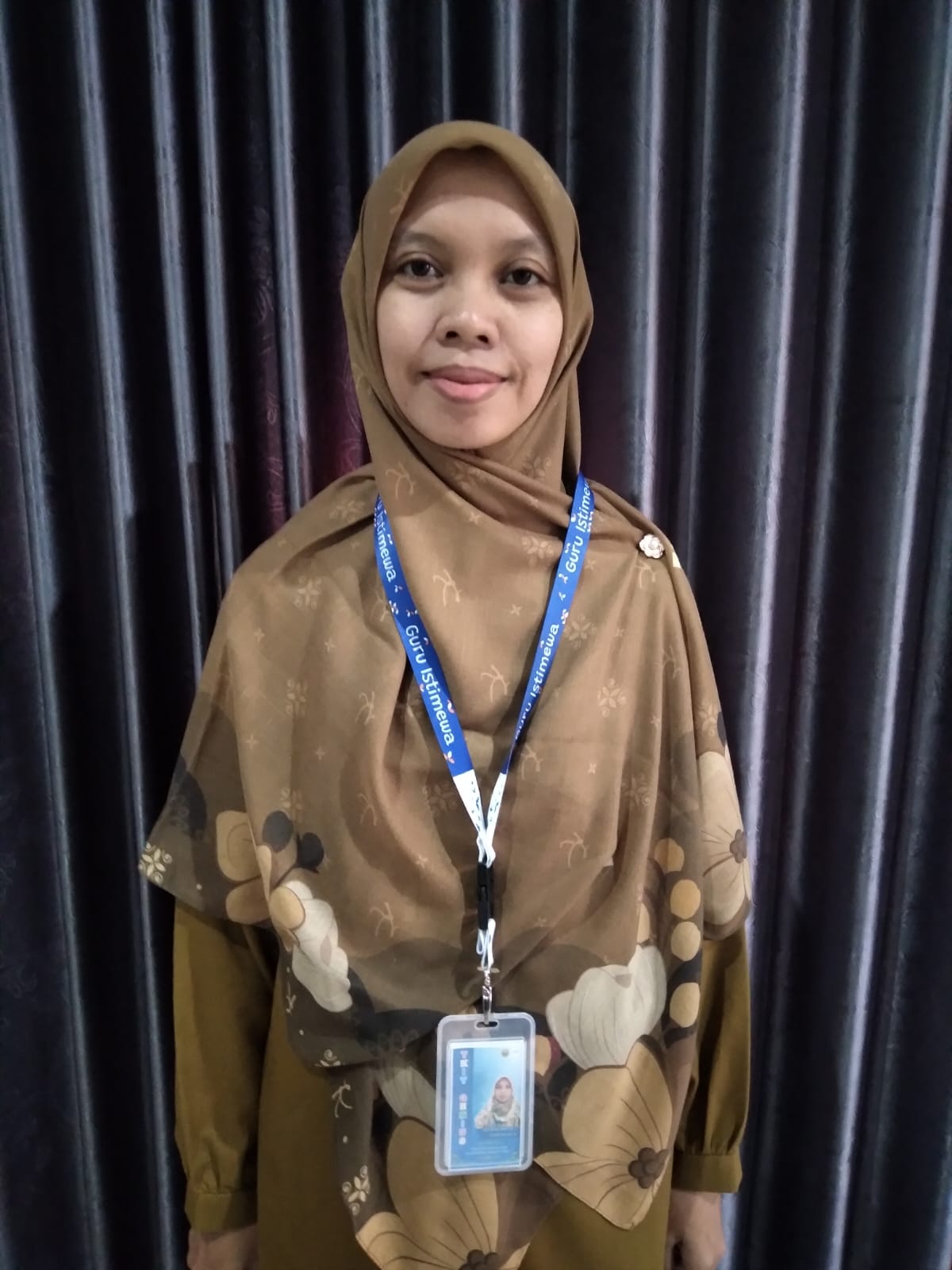 Siti Khalimatul Istiqomah, ST